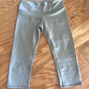Alo Yoga Airbrush Capri
